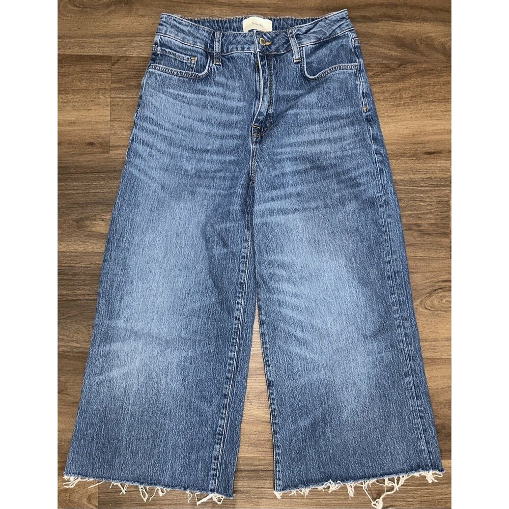 Triarchy High Rise Wide Leg Cropped Jeans Medium Blue Raw Fray Hem Sz 27